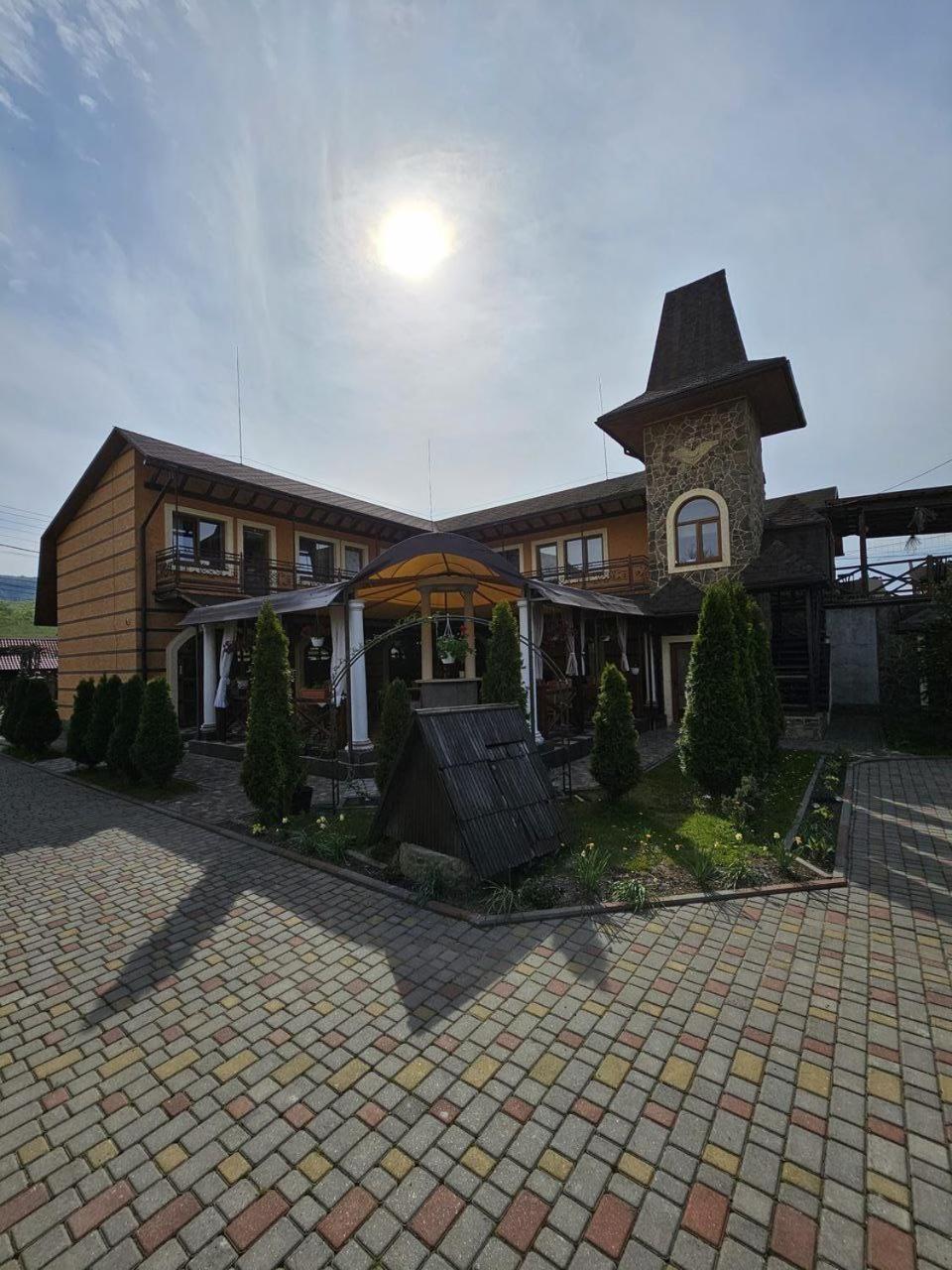 Minihotel Zolotoe Runo Ploskoye エクステリア 写真