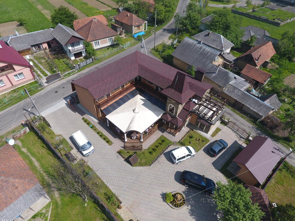 Minihotel Zolotoe Runo Ploskoye エクステリア 写真