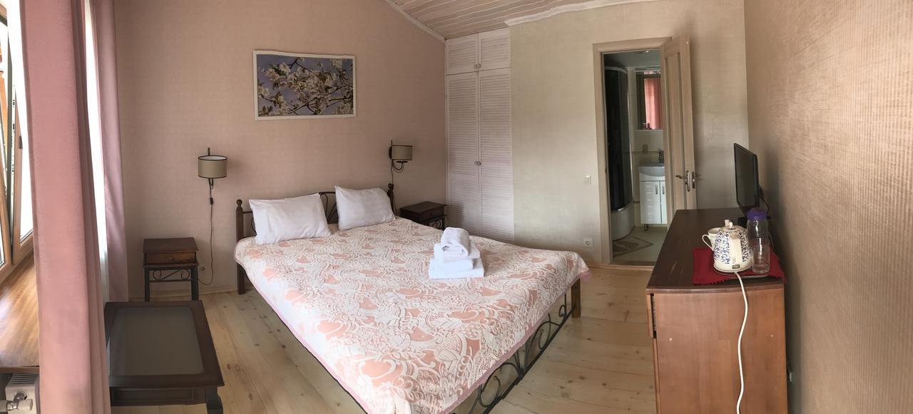 Minihotel Zolotoe Runo Ploskoye エクステリア 写真